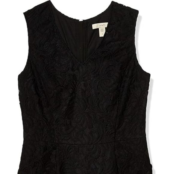 Lark & Ro Sleeveless Fit and Flare Dress with Exposed Zipper & 2 Side Pockets - Picture 6 of 7